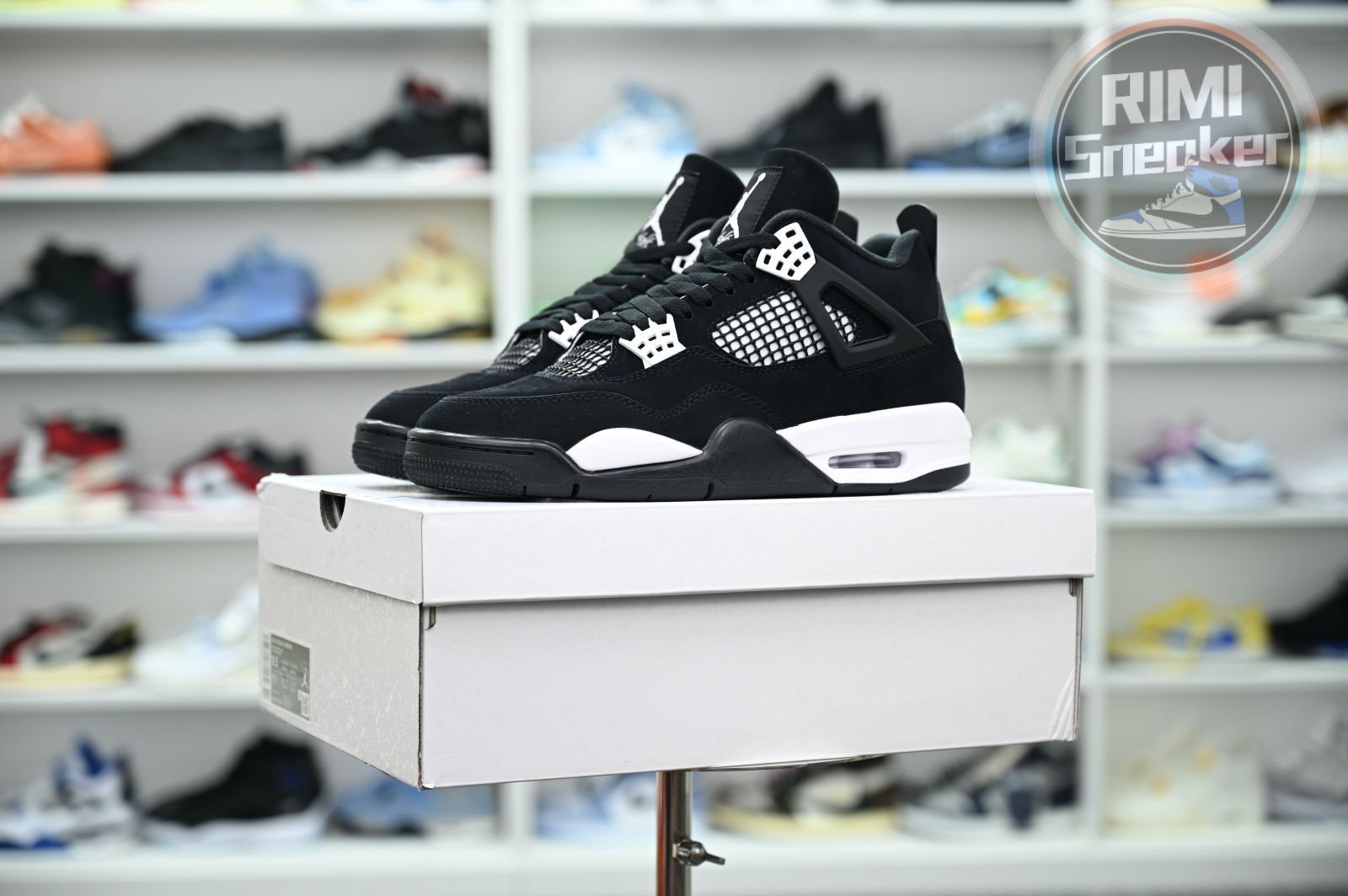 Jordan Air Jordan 4 Retro "White Thunder"