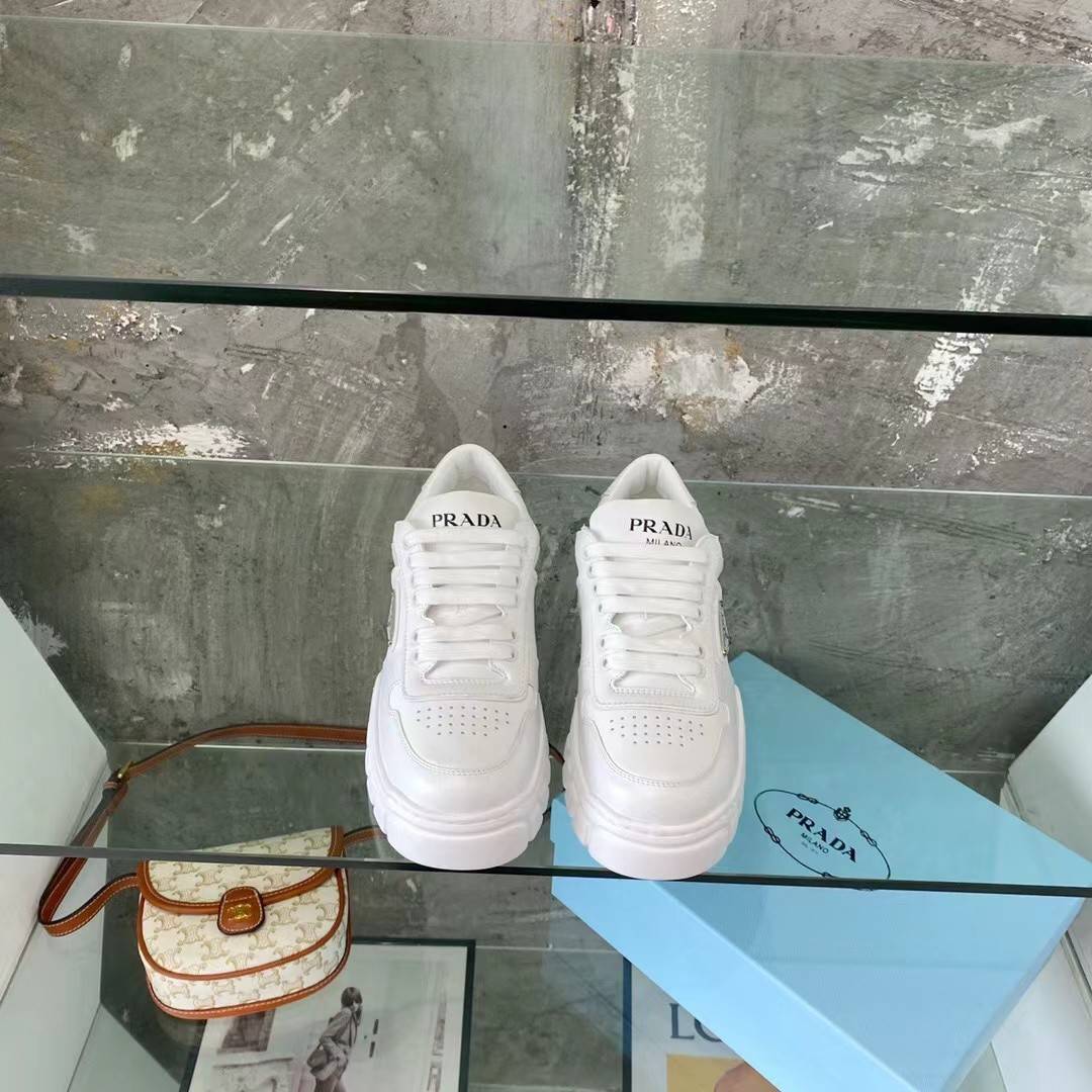 P*DA Sneakers