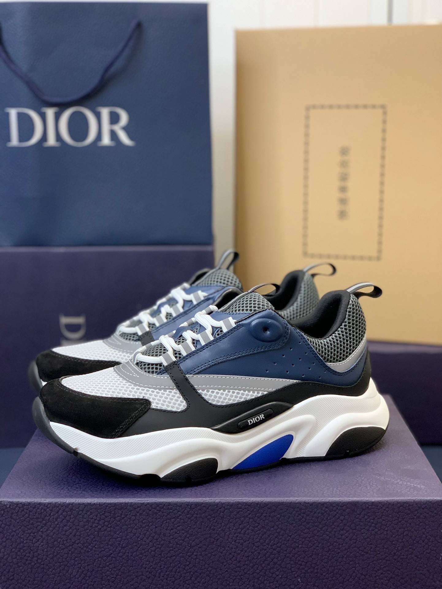 D*OR classic B22 Clunky Sneaker