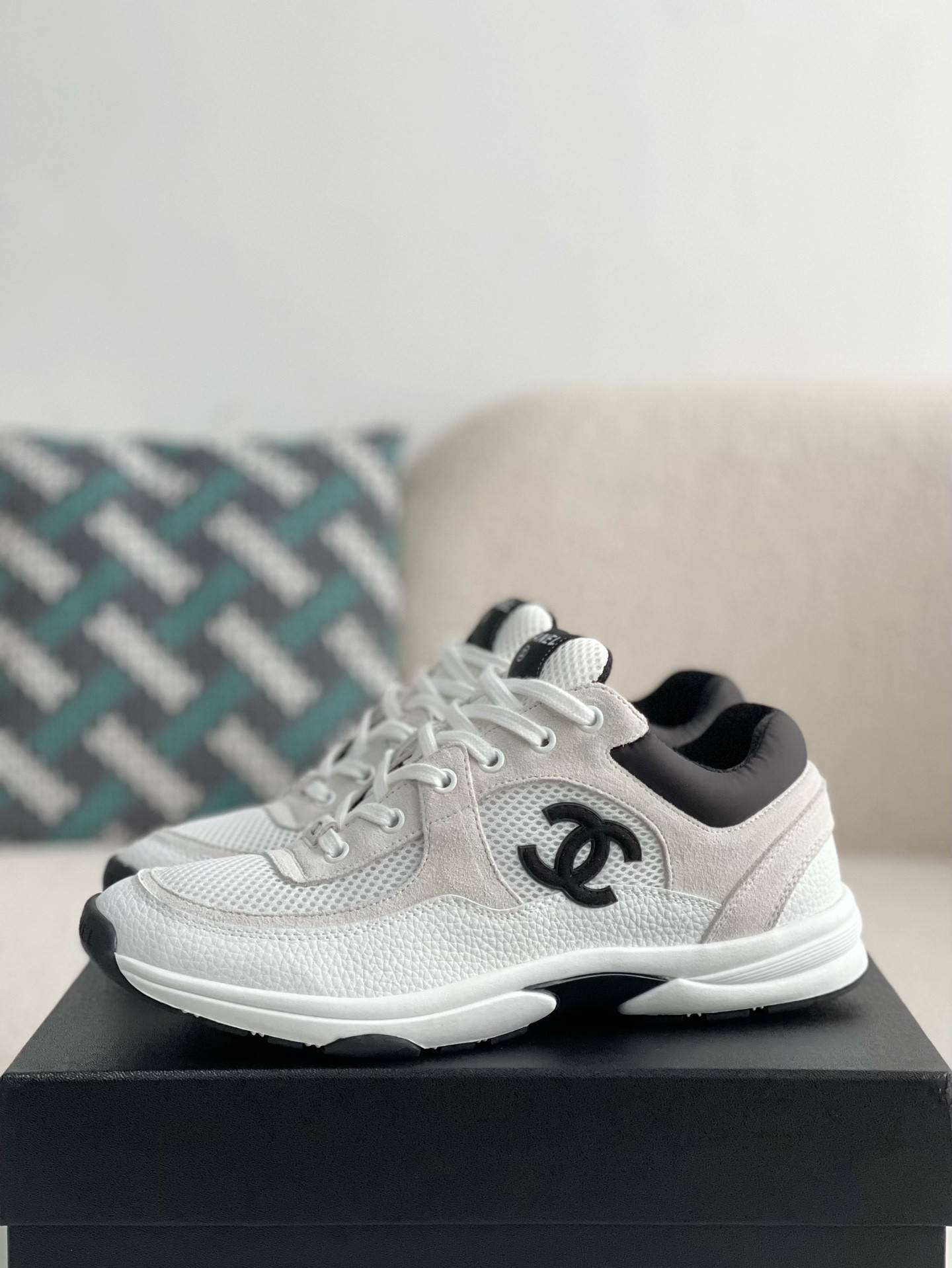 CH*EL casual sneakers
