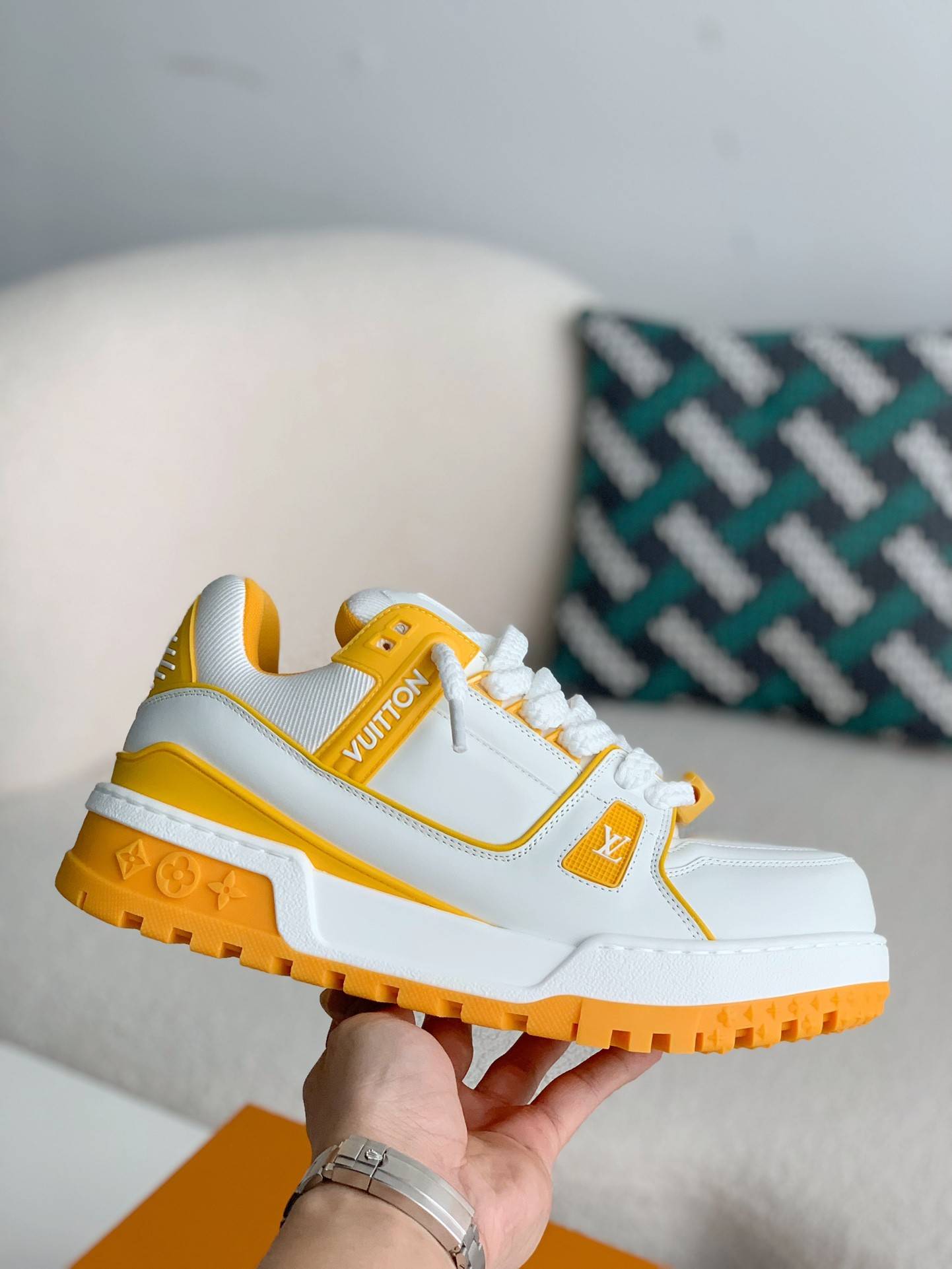 L*V TRAINER MAXI  SNEAKERS