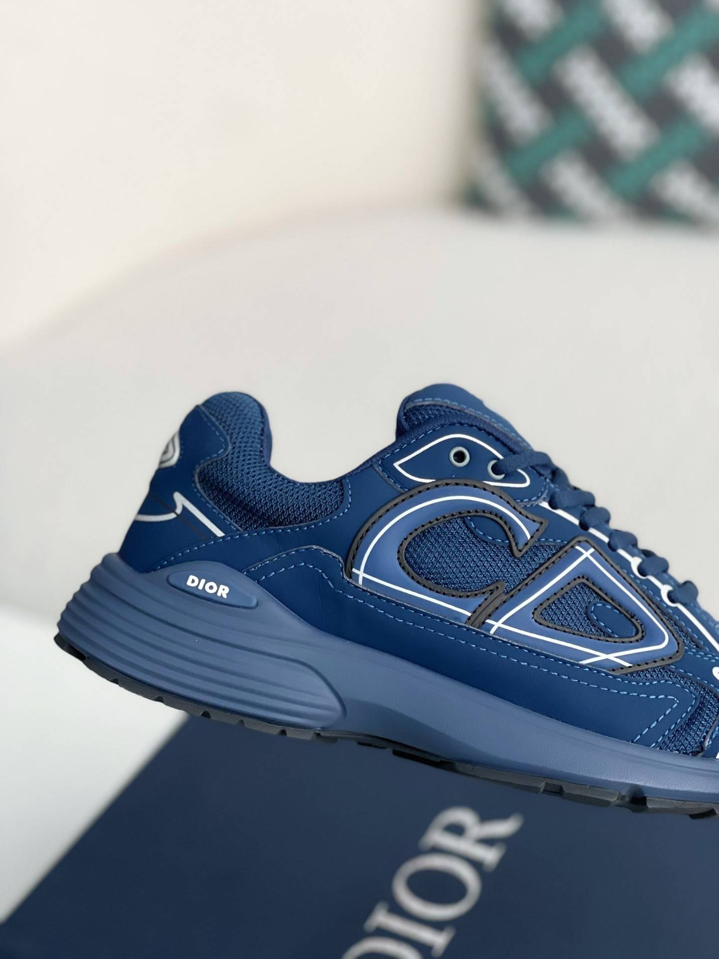 D*OR B30 New Sneaker