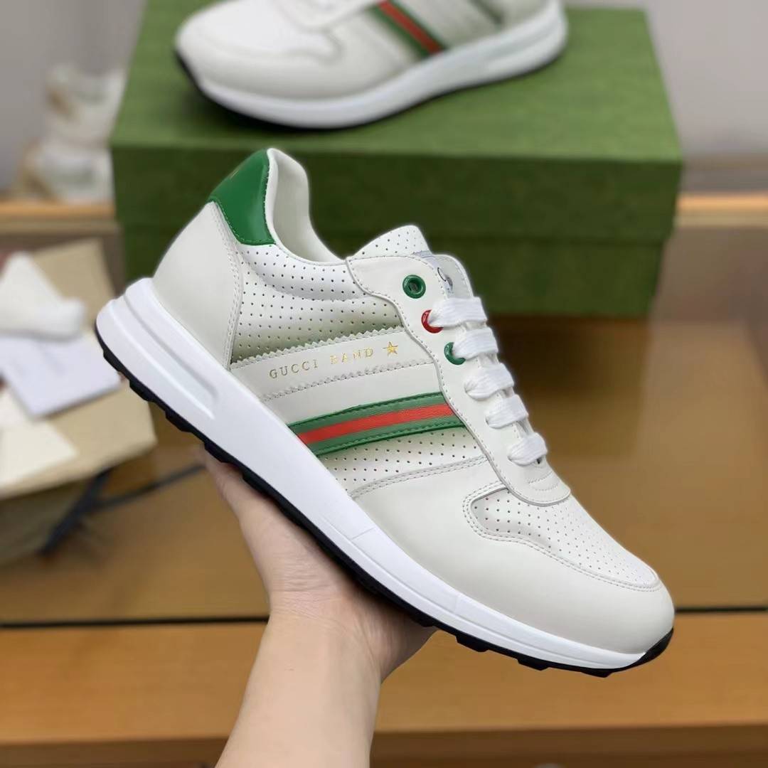 GU*INew Arrival sneakers