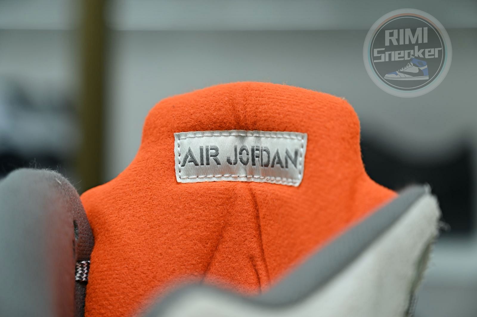 Jordan 5 Retro SE Craft Light Orewood Brown FD9222-180