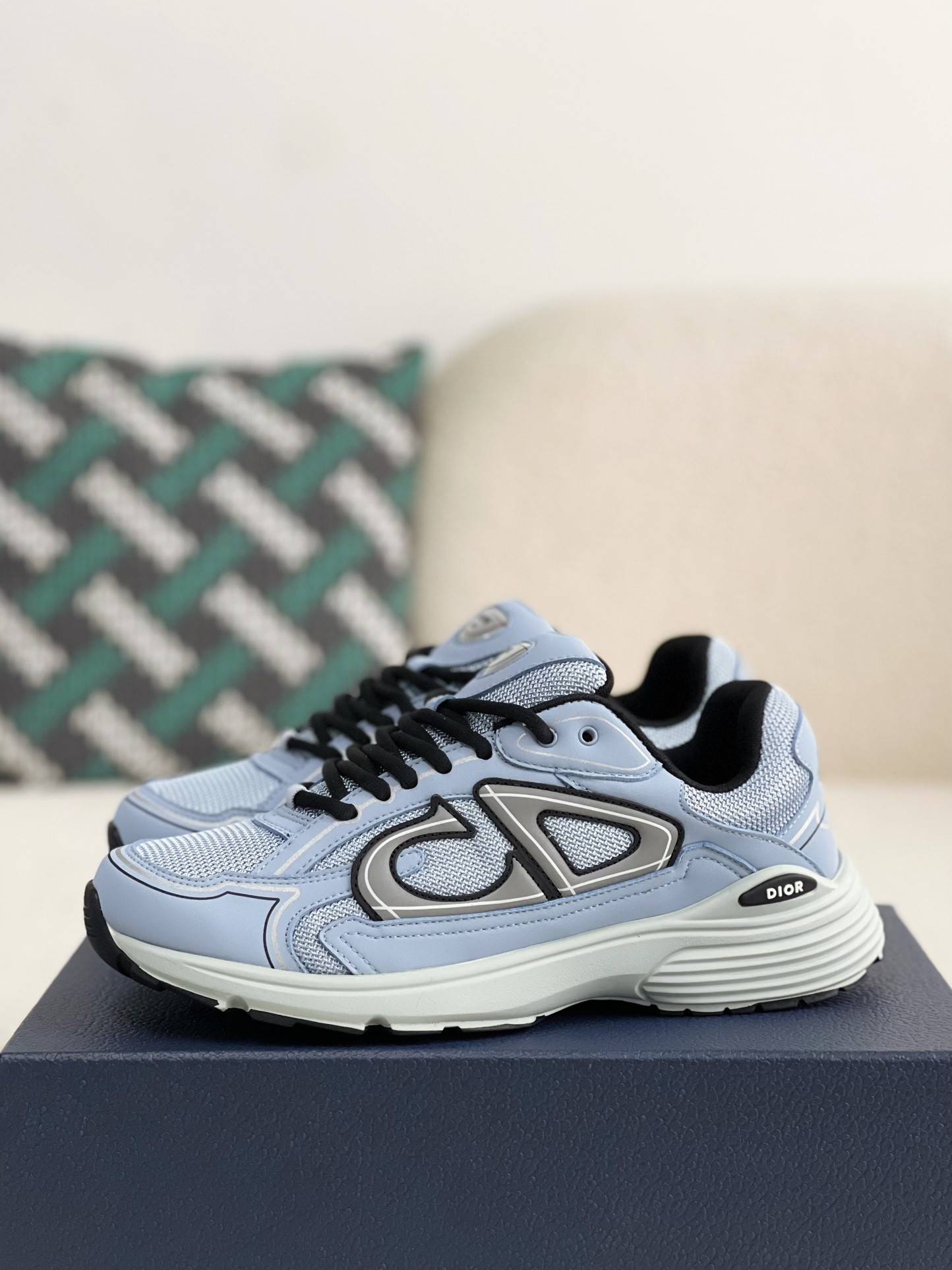 D*OR B30 New Sneaker