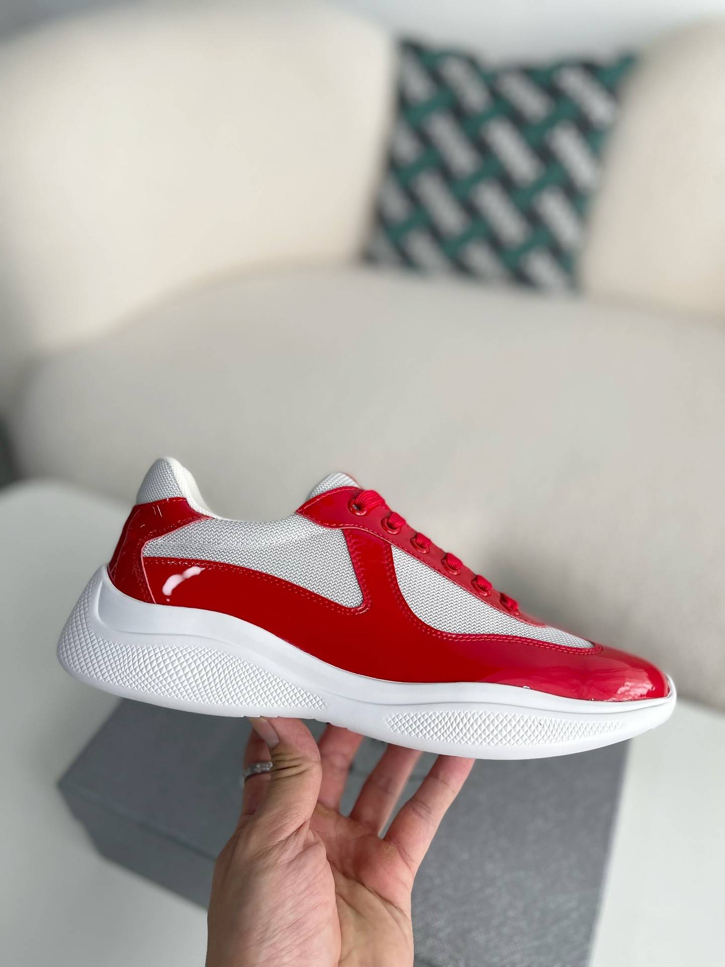 P*DA Sneakers