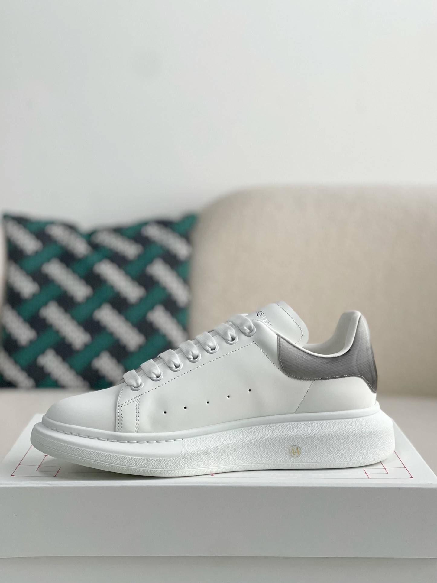 Alexander McQueen MQ Jelly Dark Blue Tail Sneakers