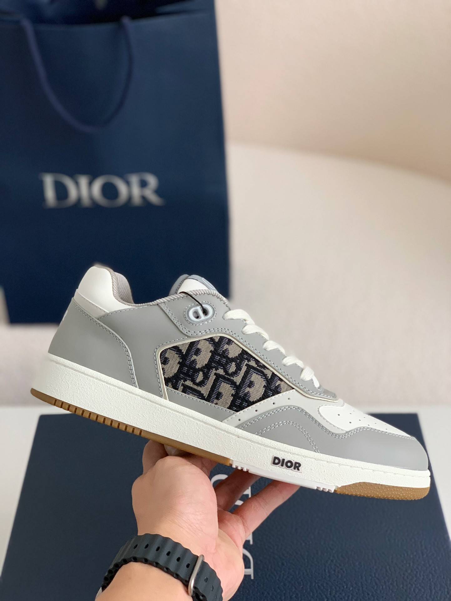 D*OR HIGH LEVEL B27 Sneaker
