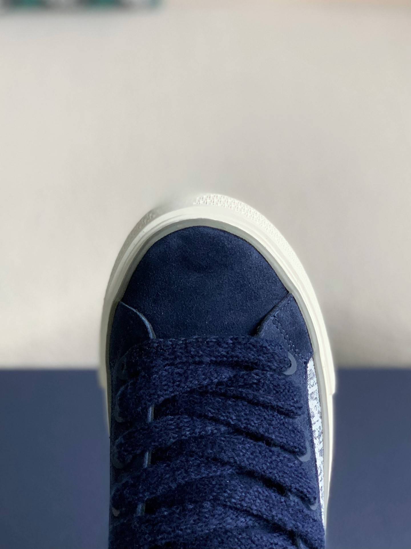 D*OR New B33 Sneaker