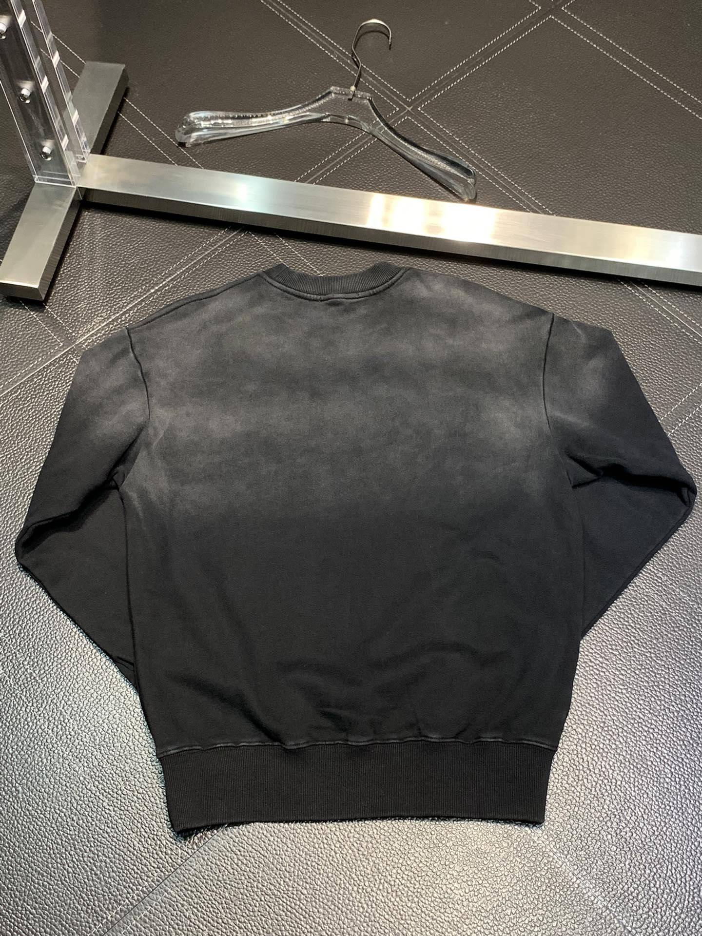 Prada men