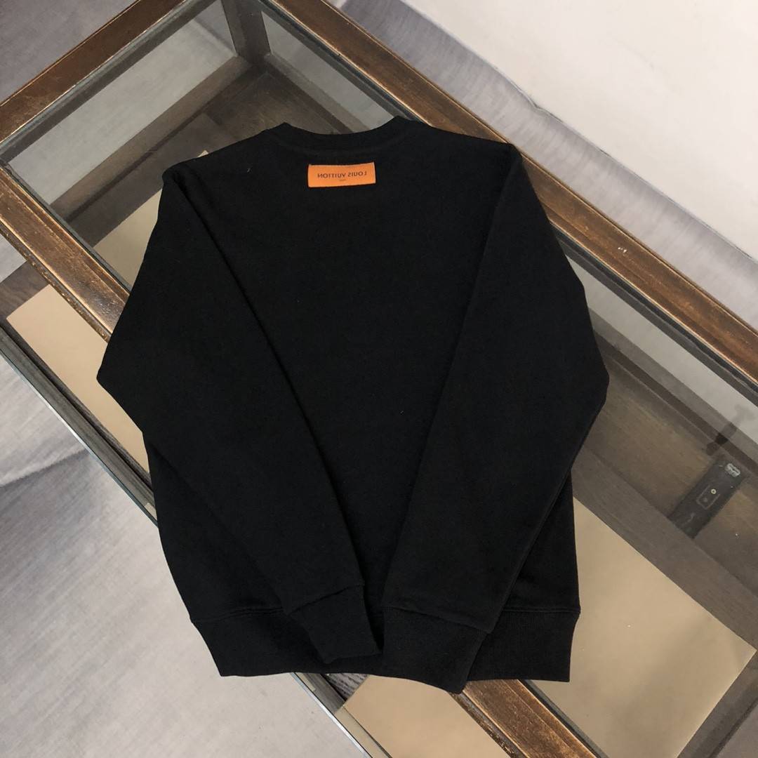 Louis Vuitton 2023 new autumn and winter couples style round neck sweatshirt