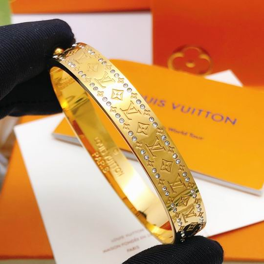 LV Bracelet 02lyh1035 2775874