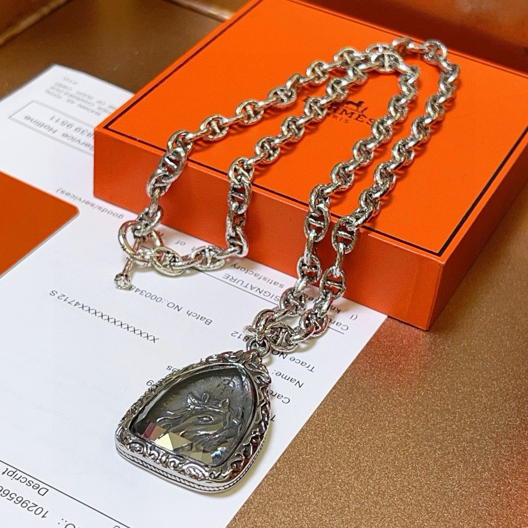 Hermès necklace, Hermès necklace series jewelry, imported and customized. High-end chain, classic match, a must-have for men and women!