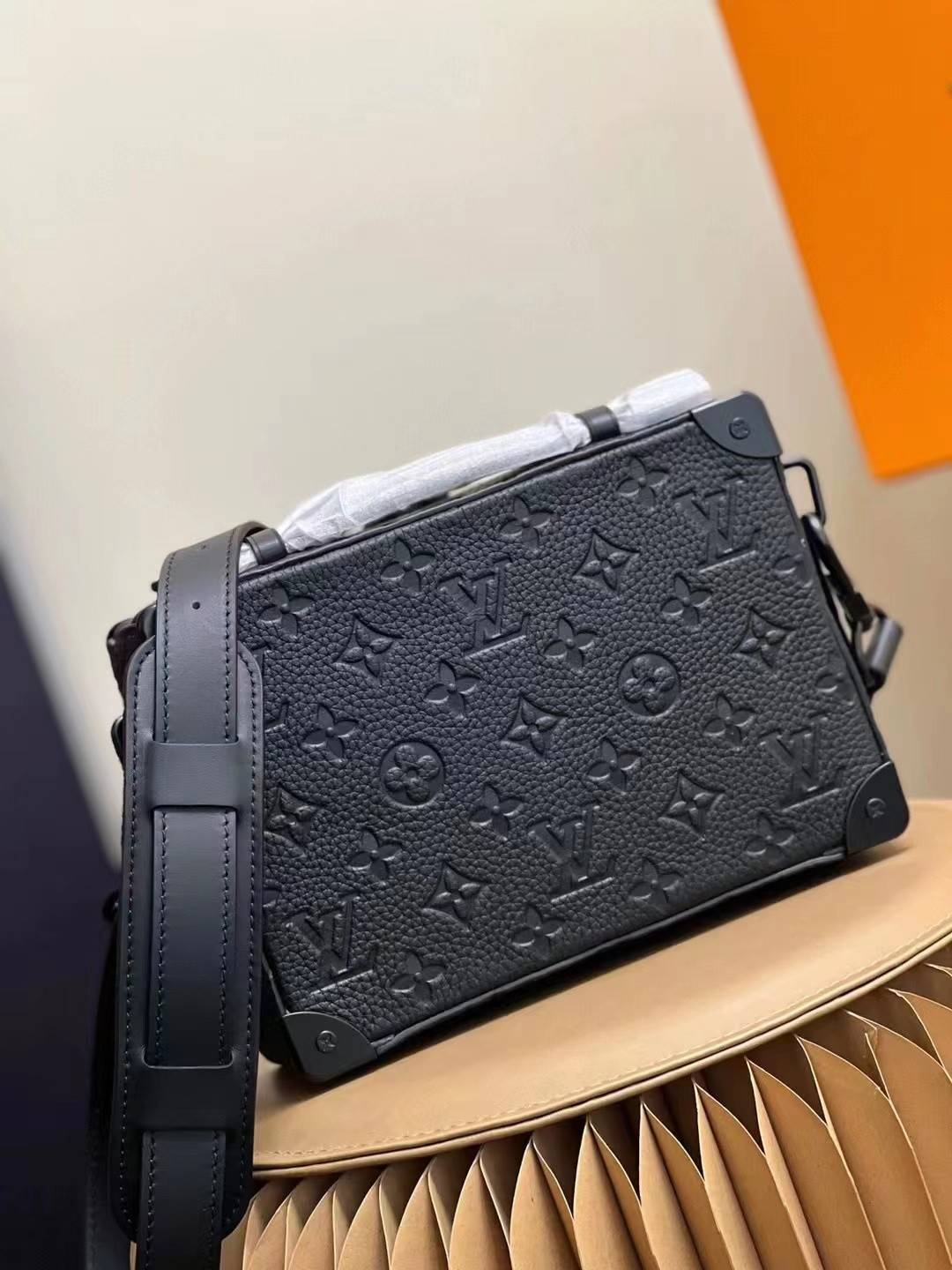 L*V Petite Malle