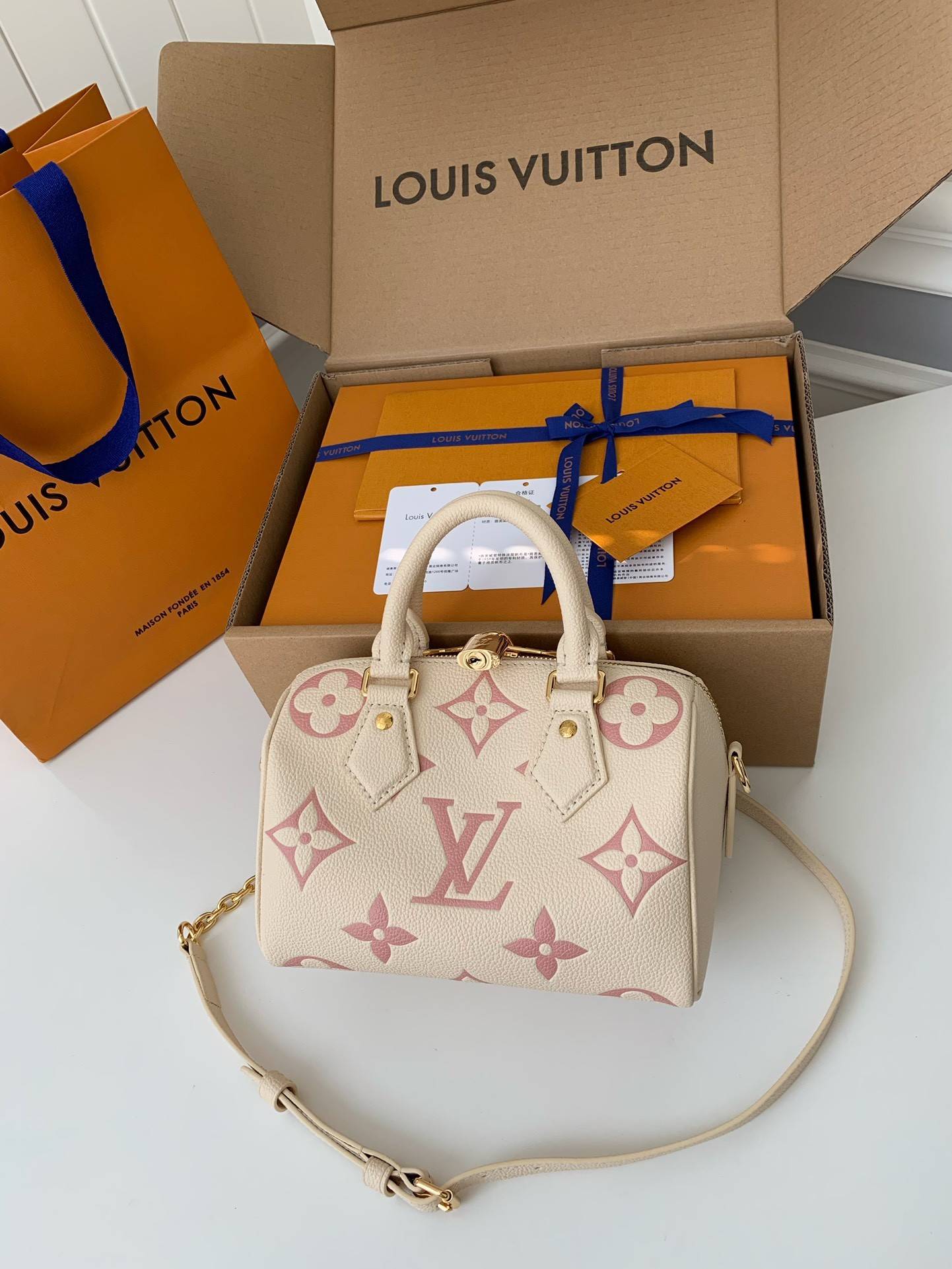 L*V Speedy Bandoulière 20 M46397，Size：20.5*13.5*12cm