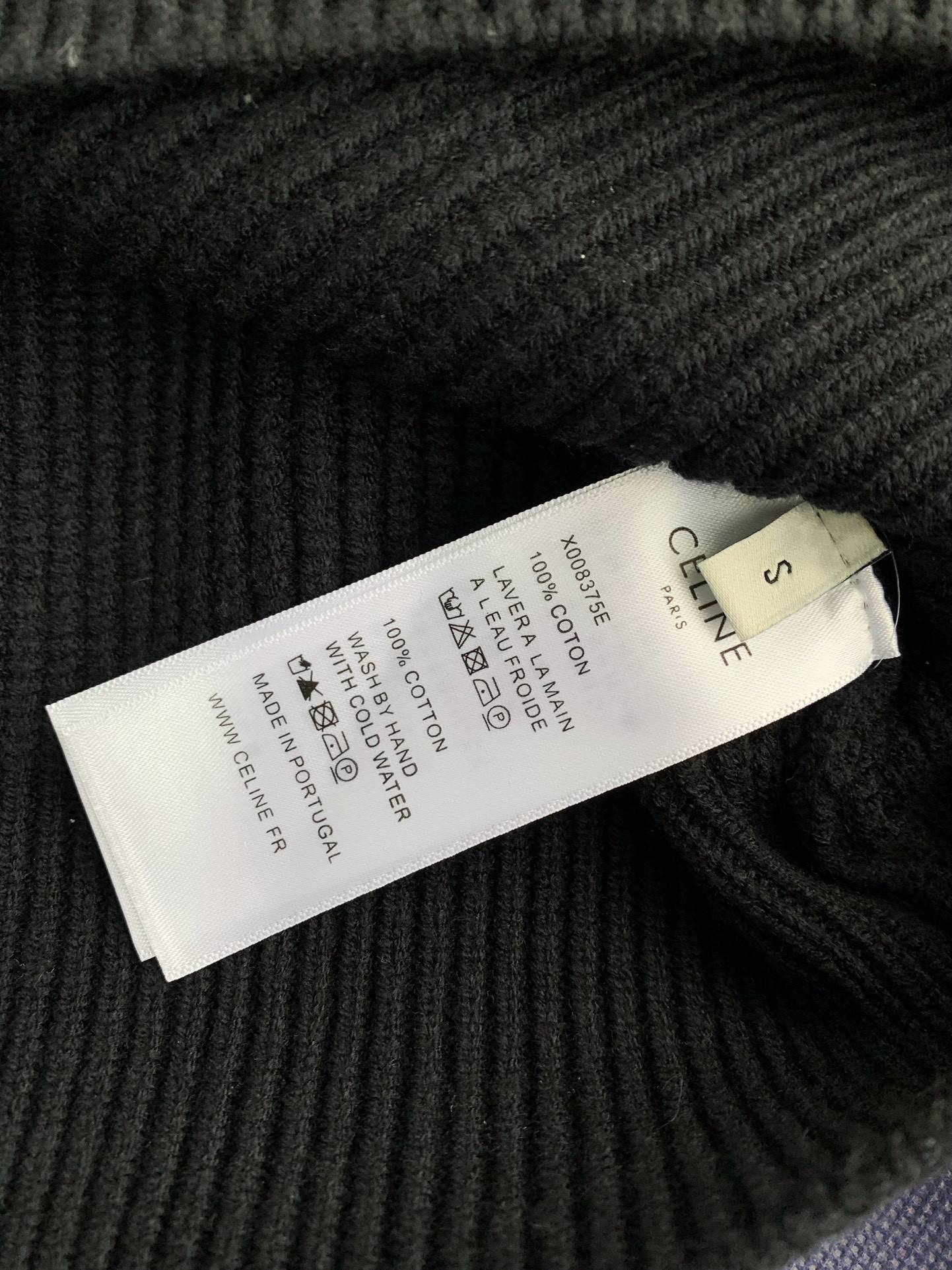 Celine sweater knitted material