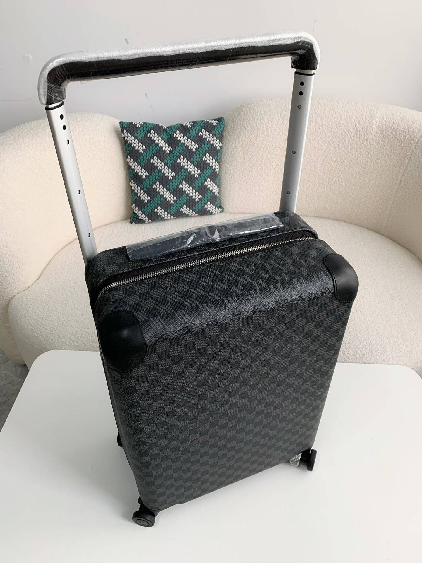 L*V Suitcase