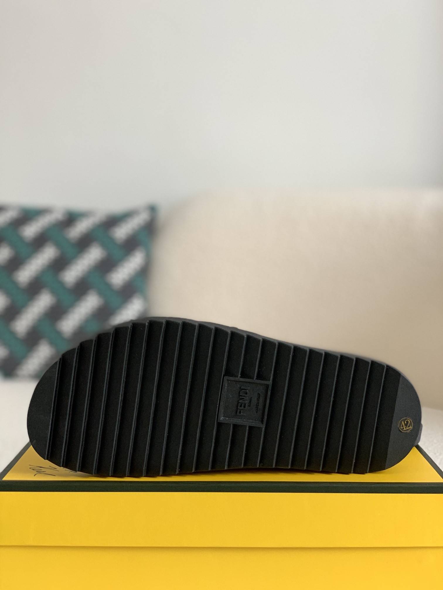 Fendi slippers