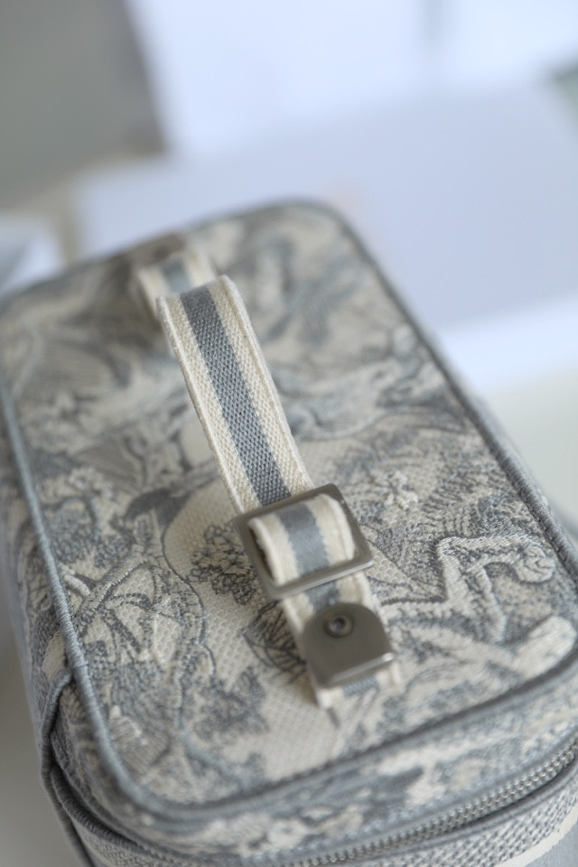 Dior Travel Vanity