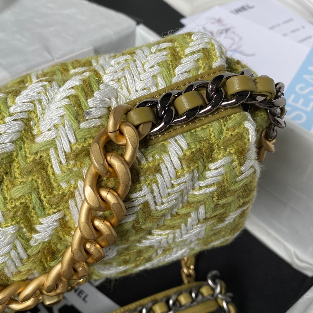 Chanle 19 Handbag