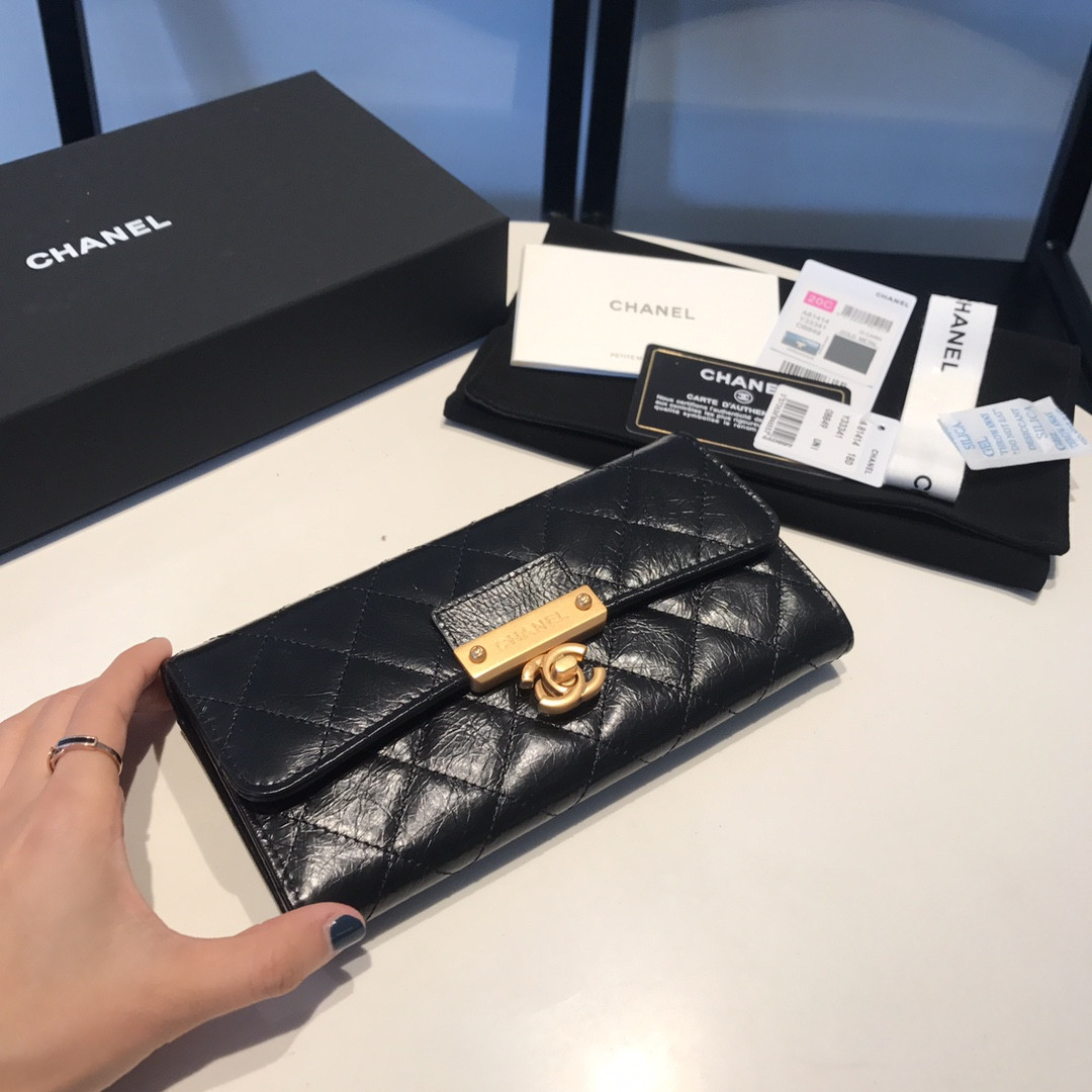 Chanle Flap Wallet