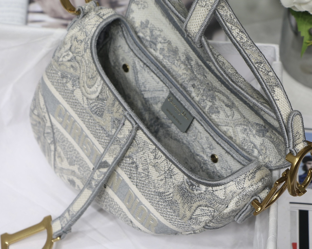 SADDLE BAG
