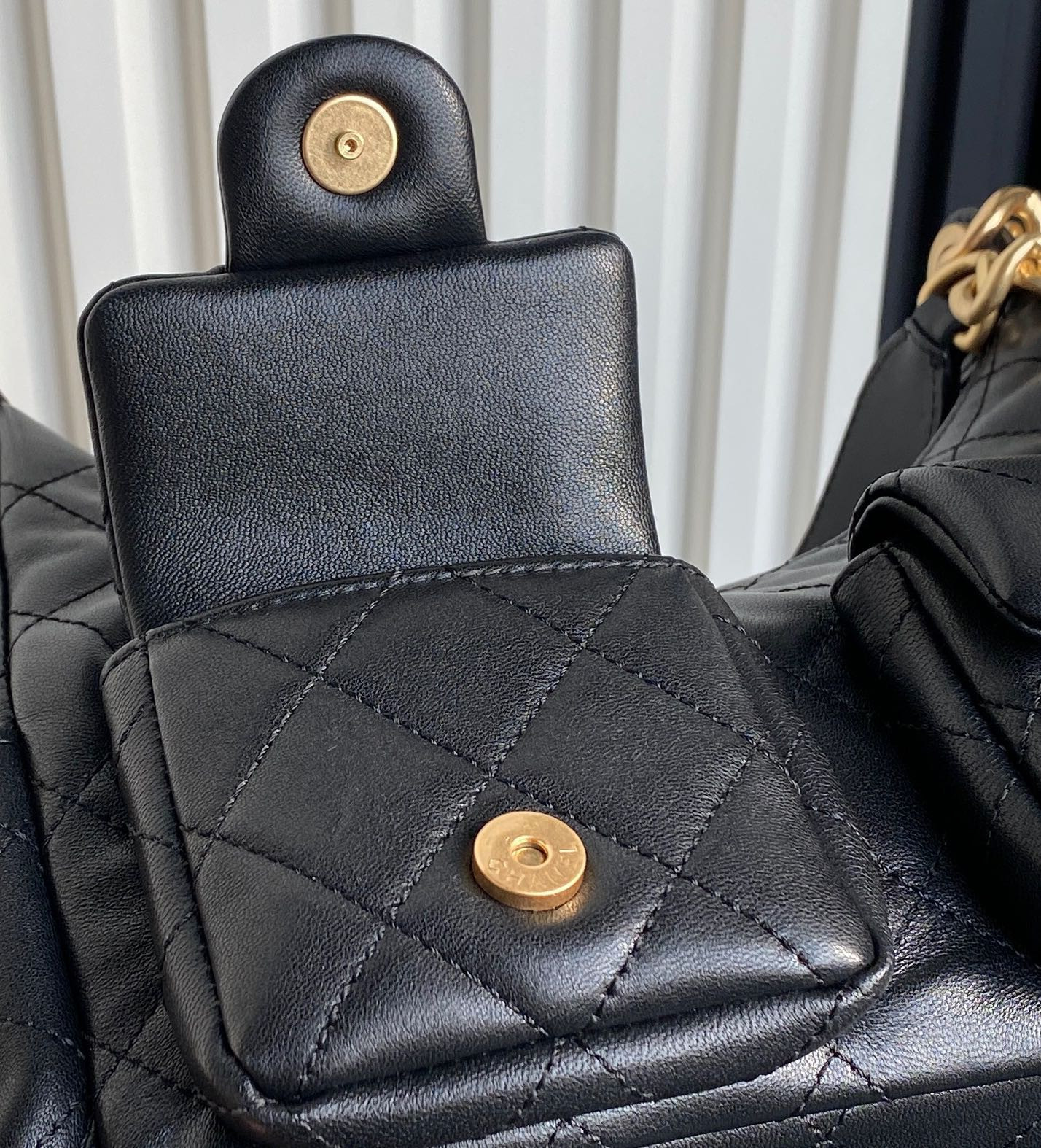 Chanel 25c Hobo Bag