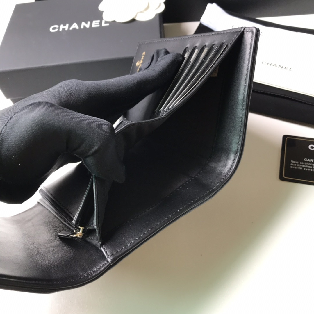 Chanle Flap Wallet