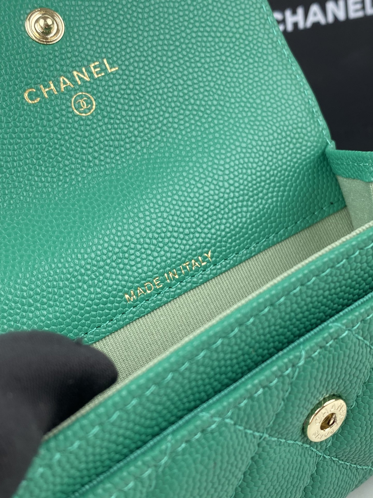 Chanle Flap Wallet