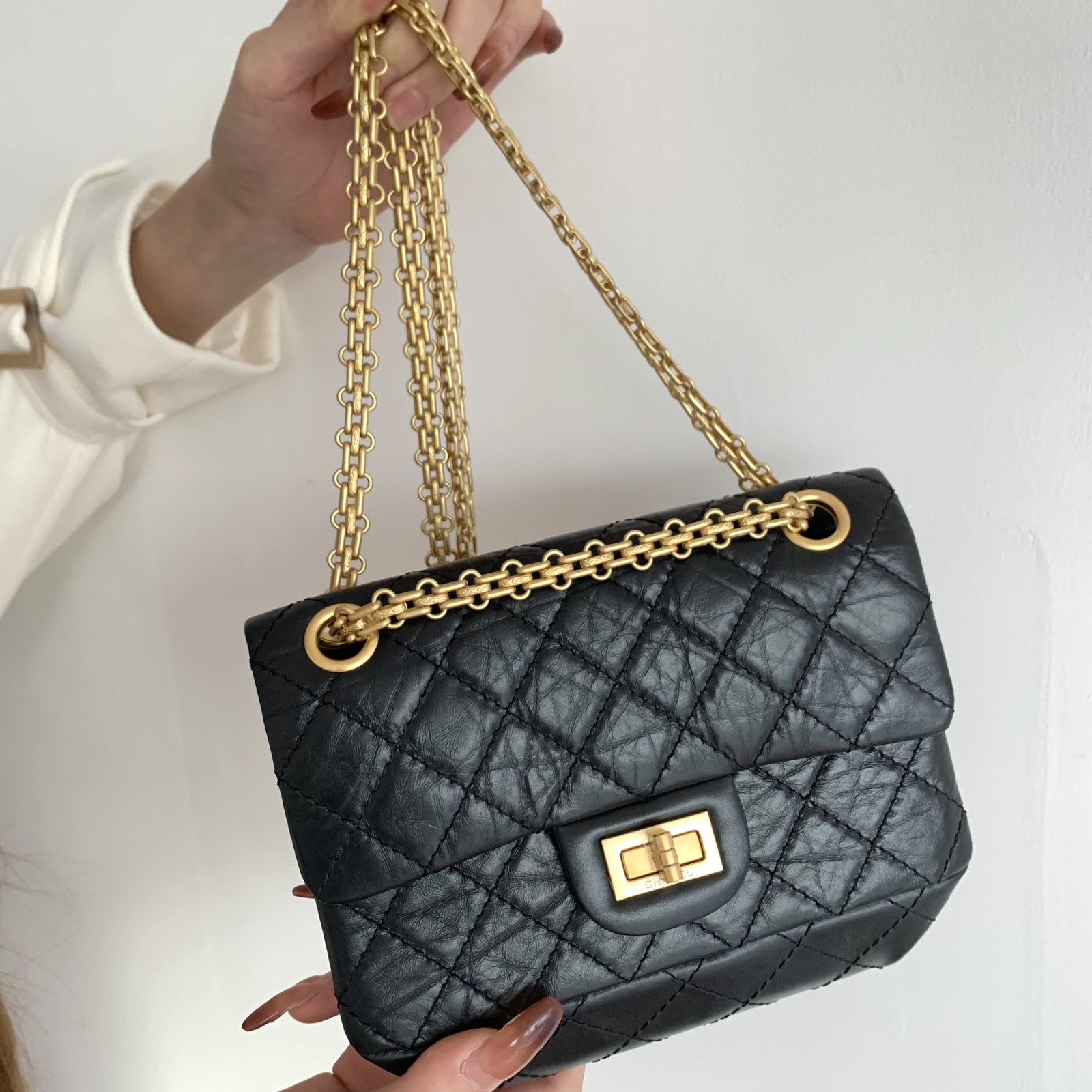 Chanle Reissue 2.55 Handbag