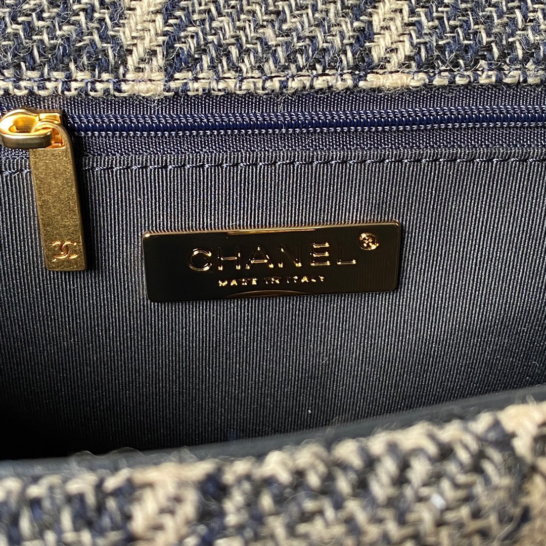 Chanle 19 Handbag