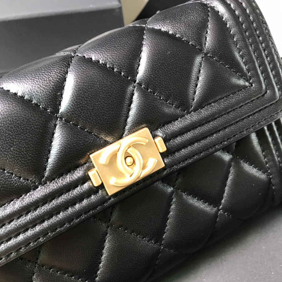 Chanle Flap Wallet