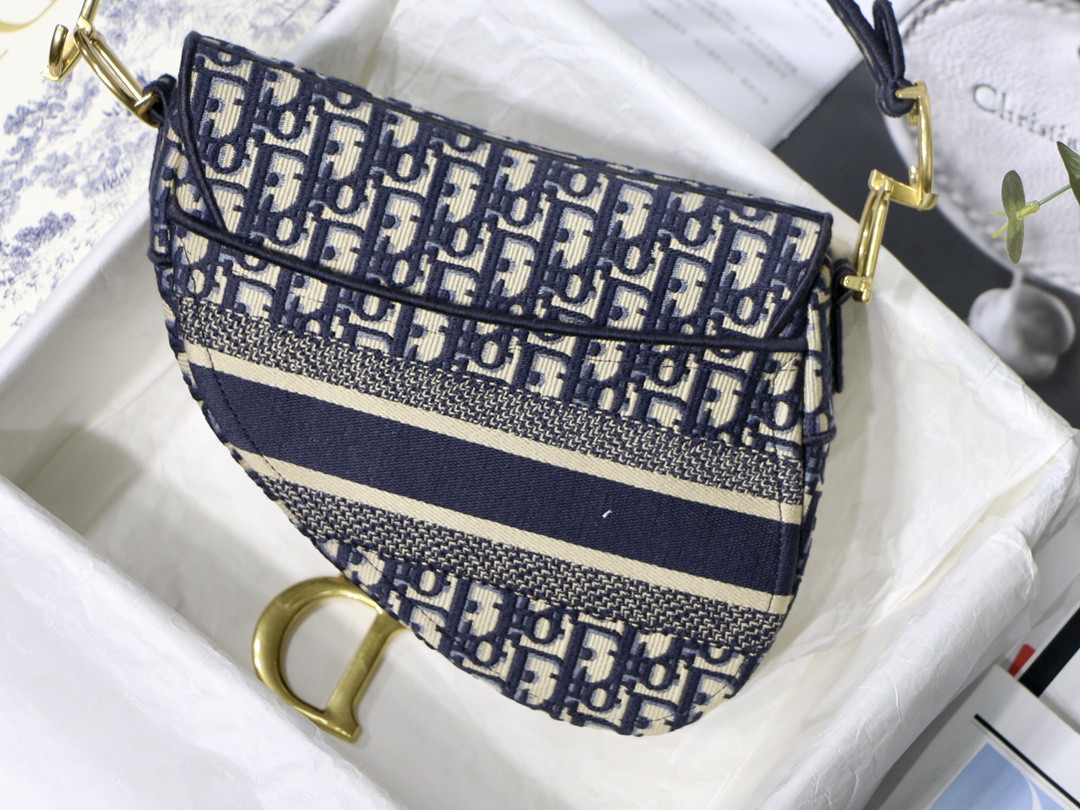 SADDLE BAG