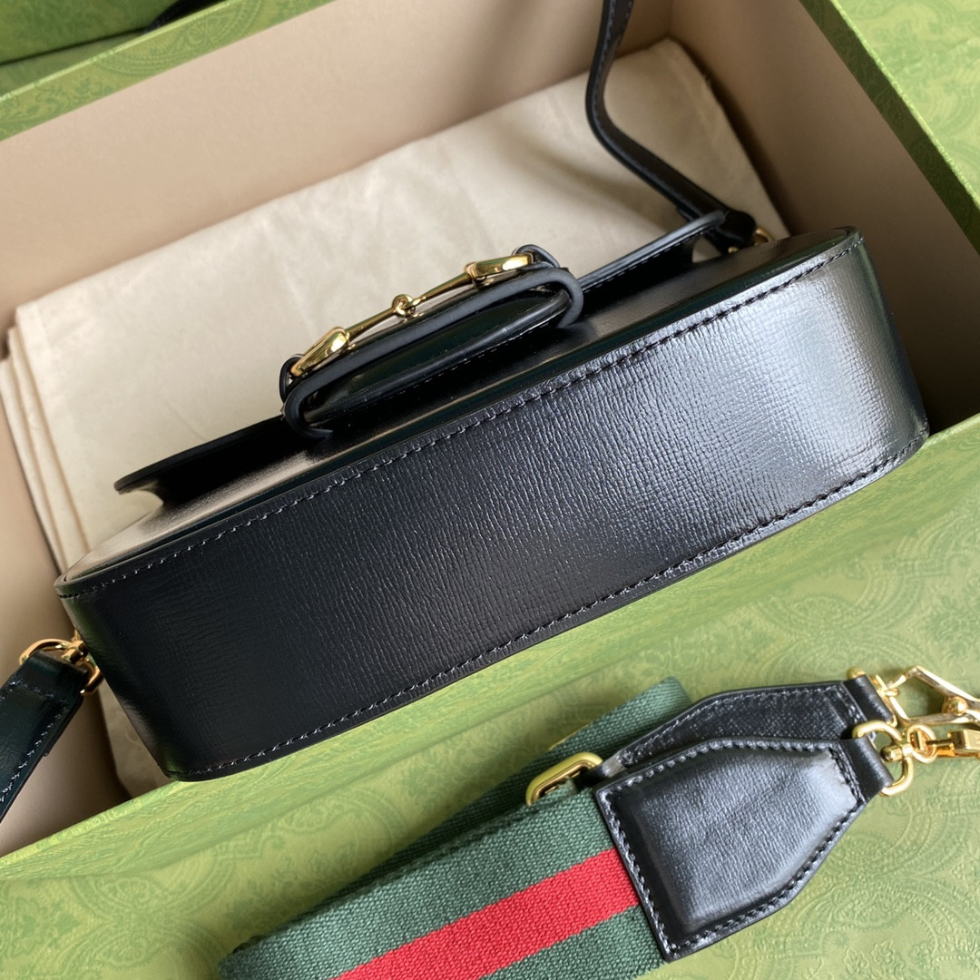 G*u*i horsebit 1955 bag