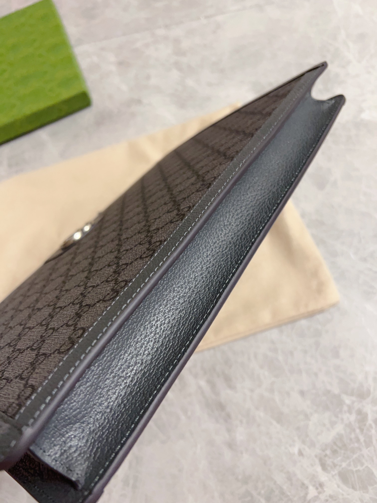 G*u*i ophidia bag