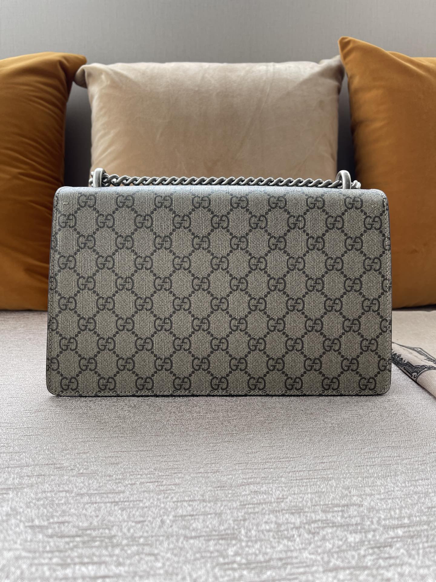 G*u*i dionysus bag
