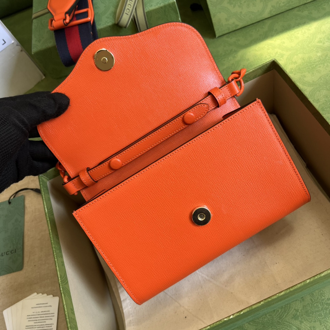 G*u*i horsebit 1955 bag