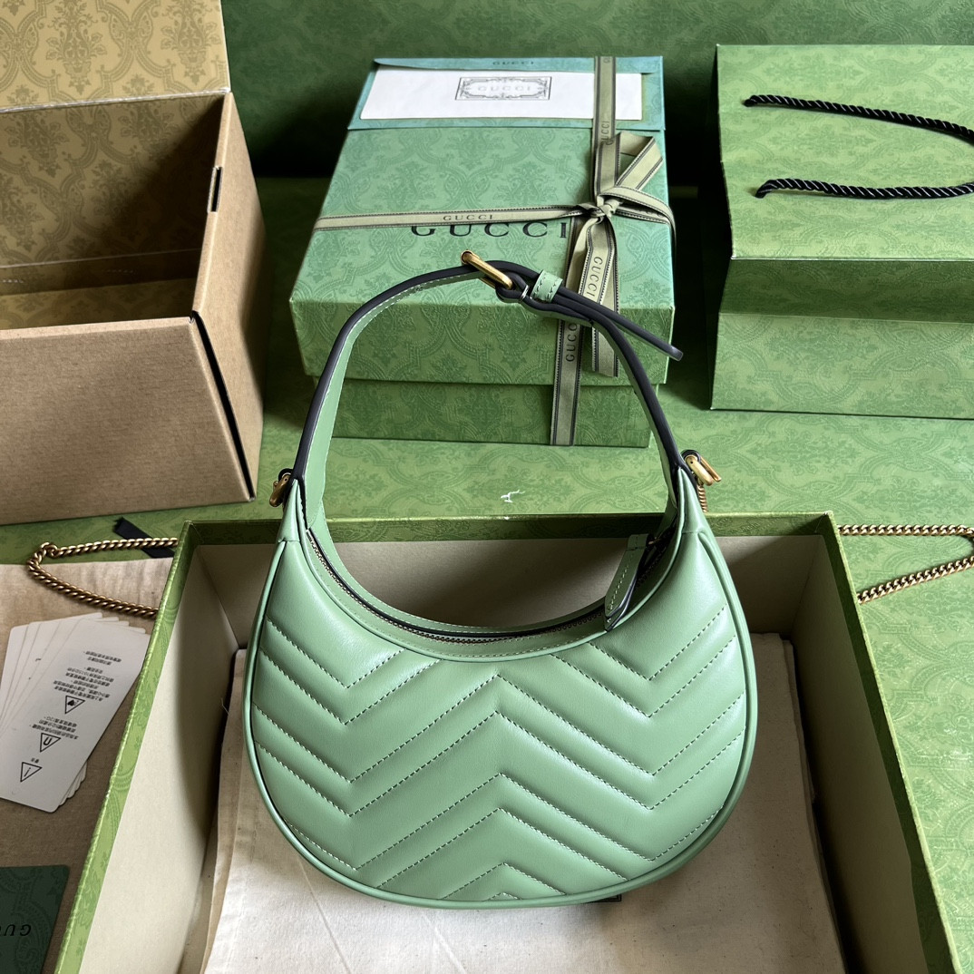 G*u*i gg marmont bag