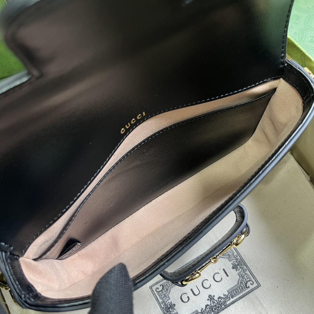 G*u*i horsebit 1955 bag