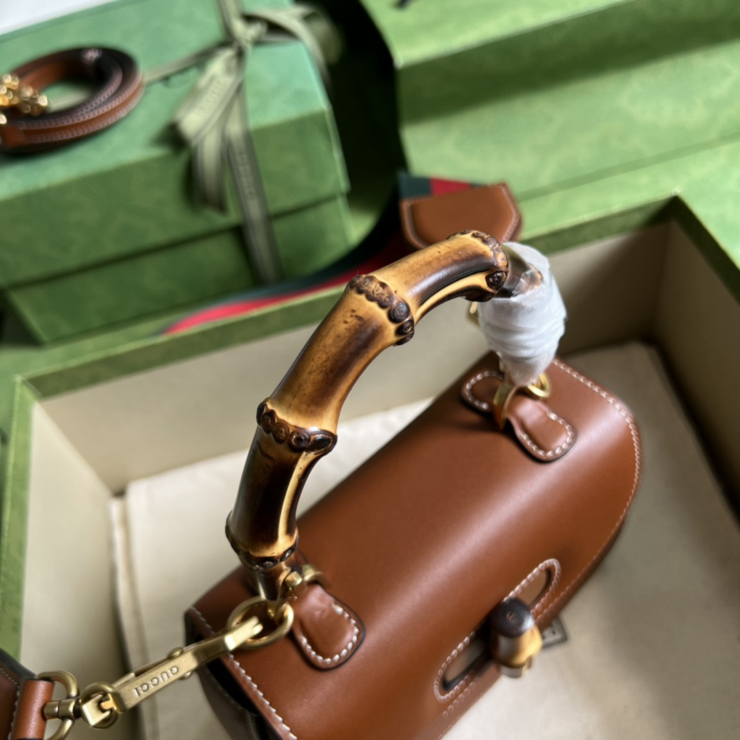 G*u*i bamboo 1947 bag