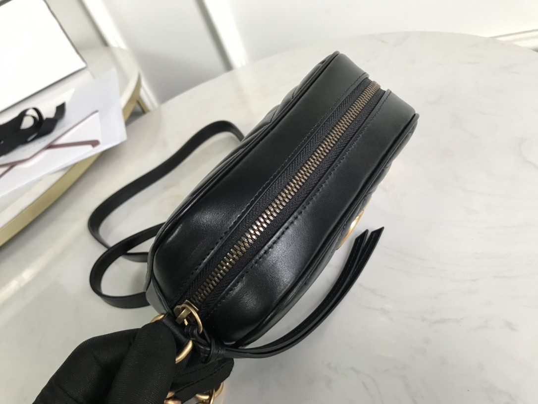G*u*i gg marmont bag