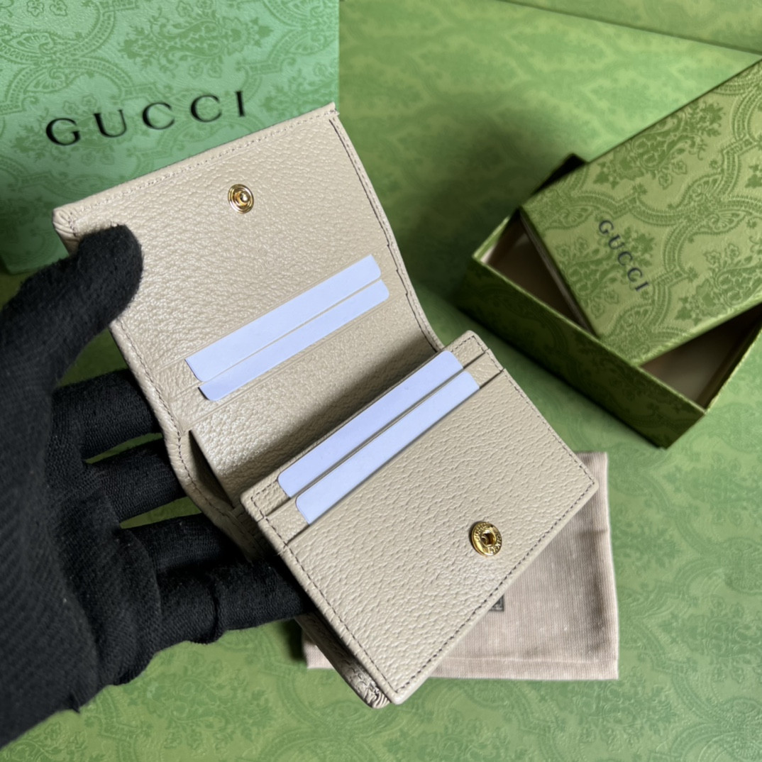 G*u*i horsebit 1955 bag