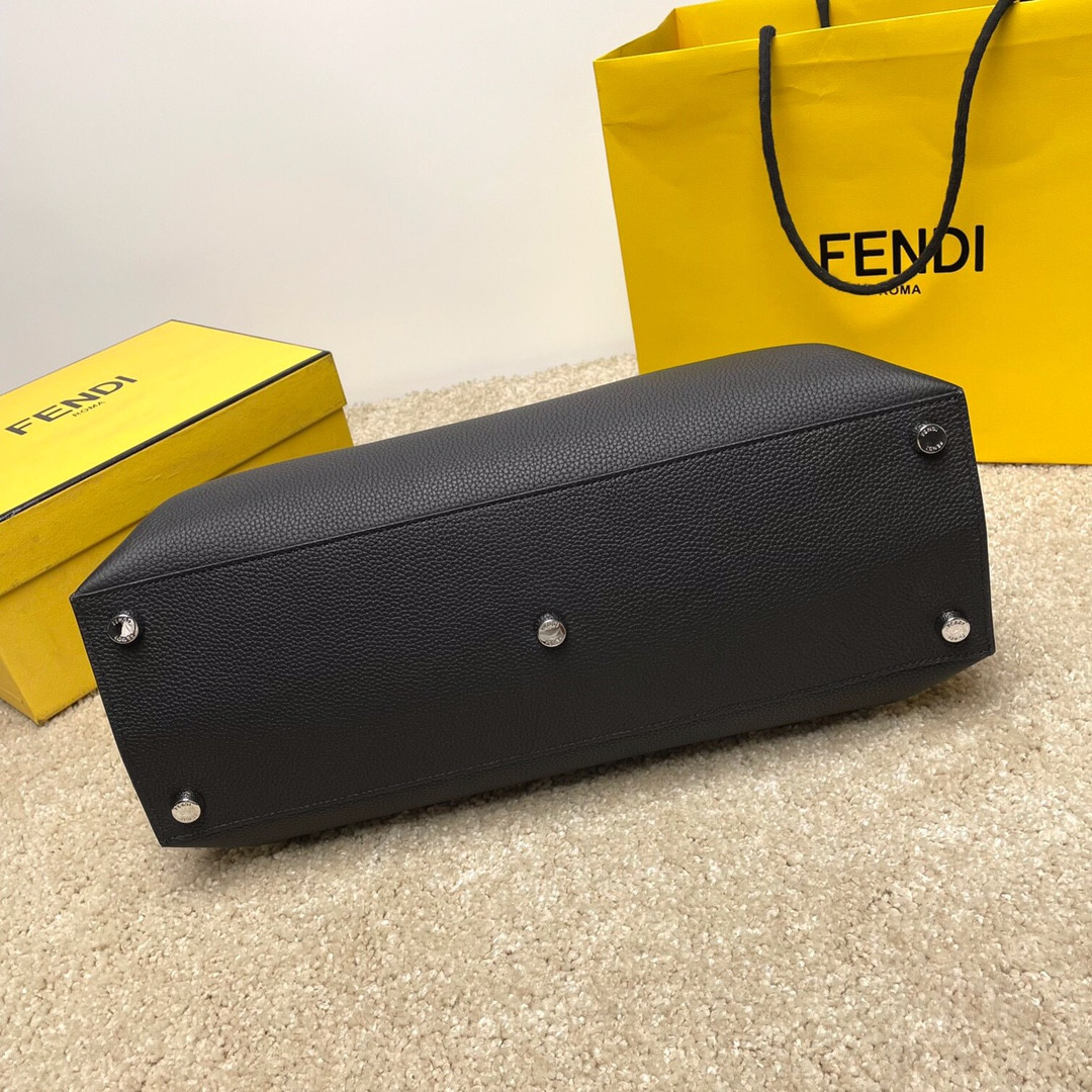 Fendi Peekaboo