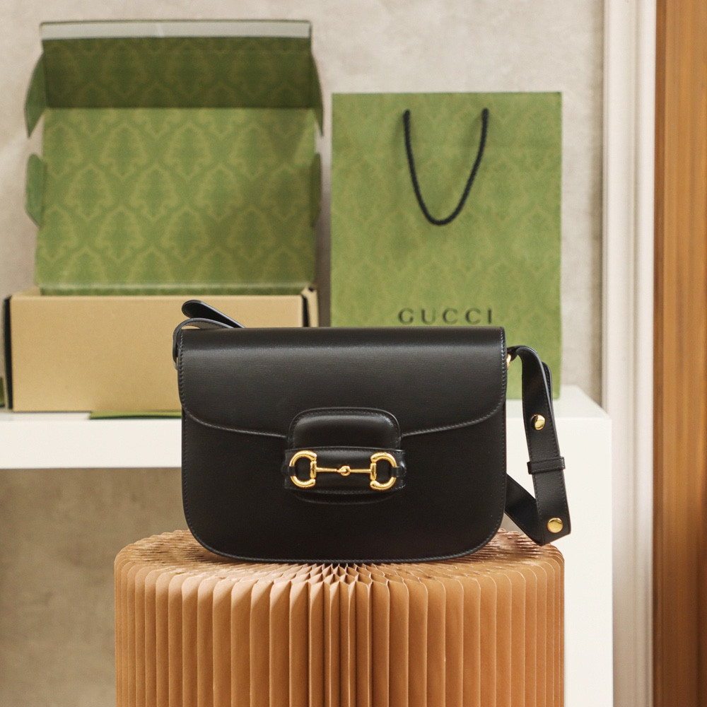 G*u*i horsebit 1955 bag