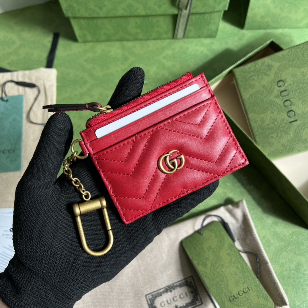 G*u*i gg marmont bag